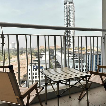 Teega Suites Puteriharbour By Wp Homestay ジョホールバル エクステリア 写真